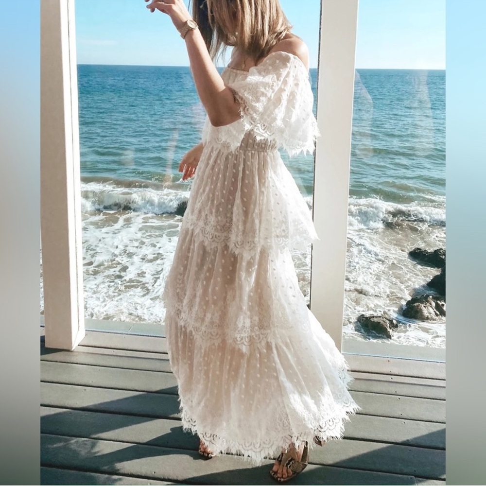 Show Me Your MuMu LANA Off Shoulder White Lace Tiered Midi Dress